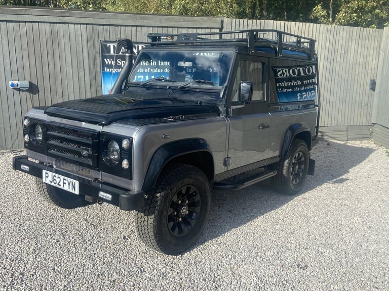 2012 Land Rover Defender Hard Top TDCi [2.2] PANEL VAN DIESEL Manual