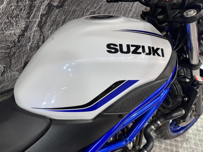 SUZUKI SV650 SV 650 2019