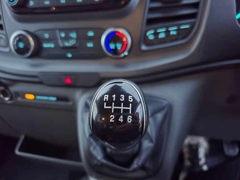 2019 Ford Transit 2.0 460 EcoBlue Trend RWD L4 High Roof Euro 6 (s/s) 5dr (17 Seat, DRW) Minibus ...