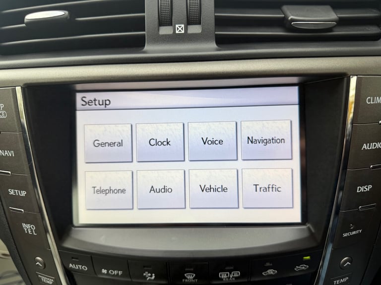 2011 Lexus IS 200d Advance 4dr SALOON Diesel Manual