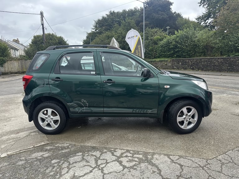DAIHATSU TERIOS 1.5 Kiri 2009