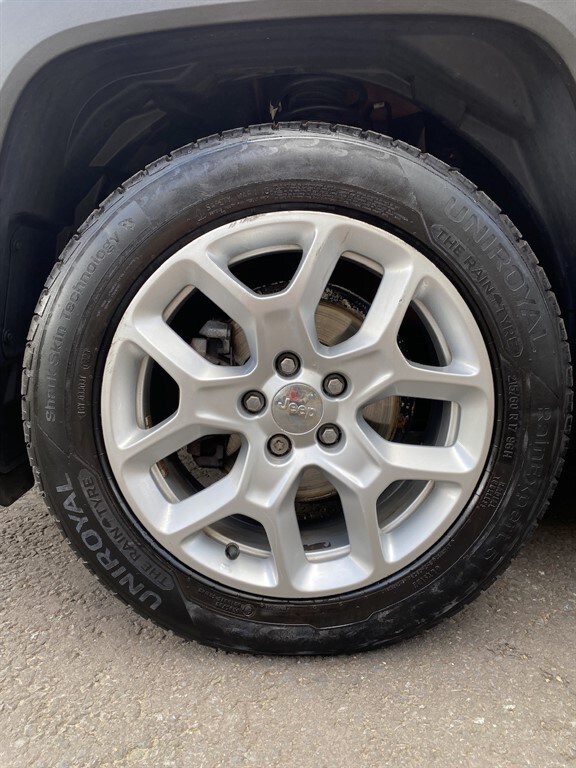 2016 Jeep Renegade LONGITUDE Estate Petrol Manual