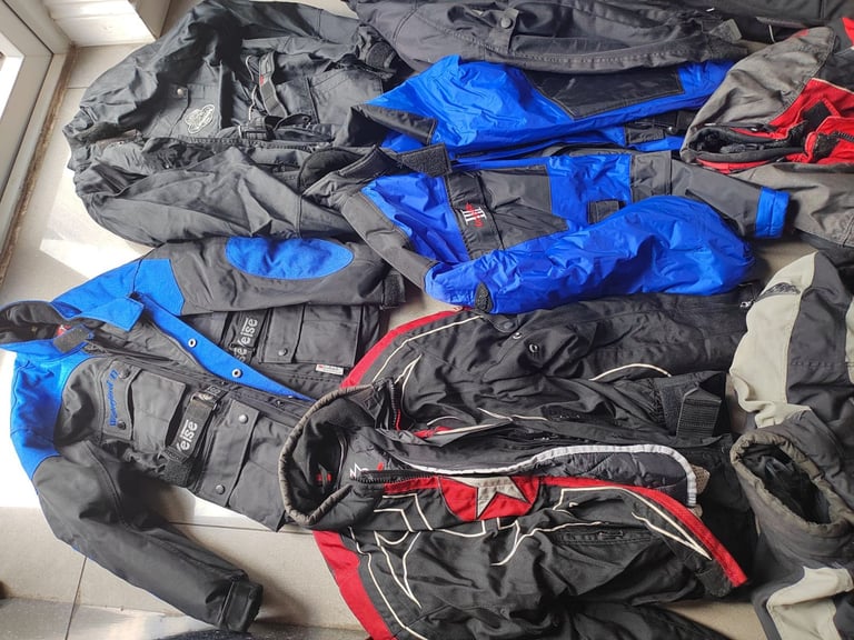 East London Motorcycle Clothing – ALL TYPES – SEE PHOTOS – EAST LONDON - 750