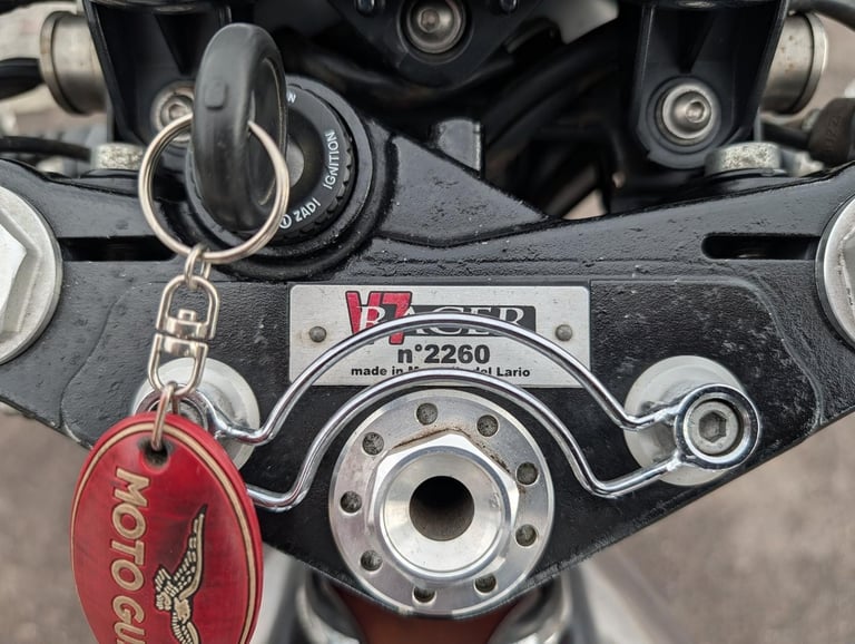 2014 MOTO GUZZI V7 RACER