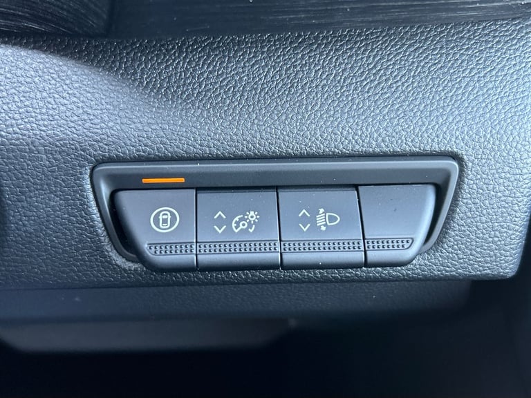  Renault Trafic Panel Van 2.0 Dci Blue 30 Extra Panel Van 5dr Diesel Manual Swb