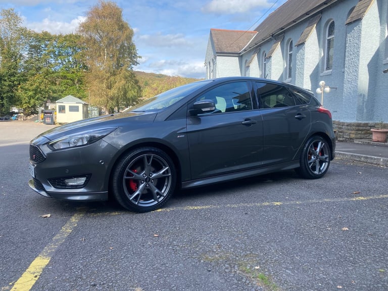 2018 Ford Focus 1.0 EcoBoost 140 ST-Line X 5dr HATCHBACK Petrol Manual