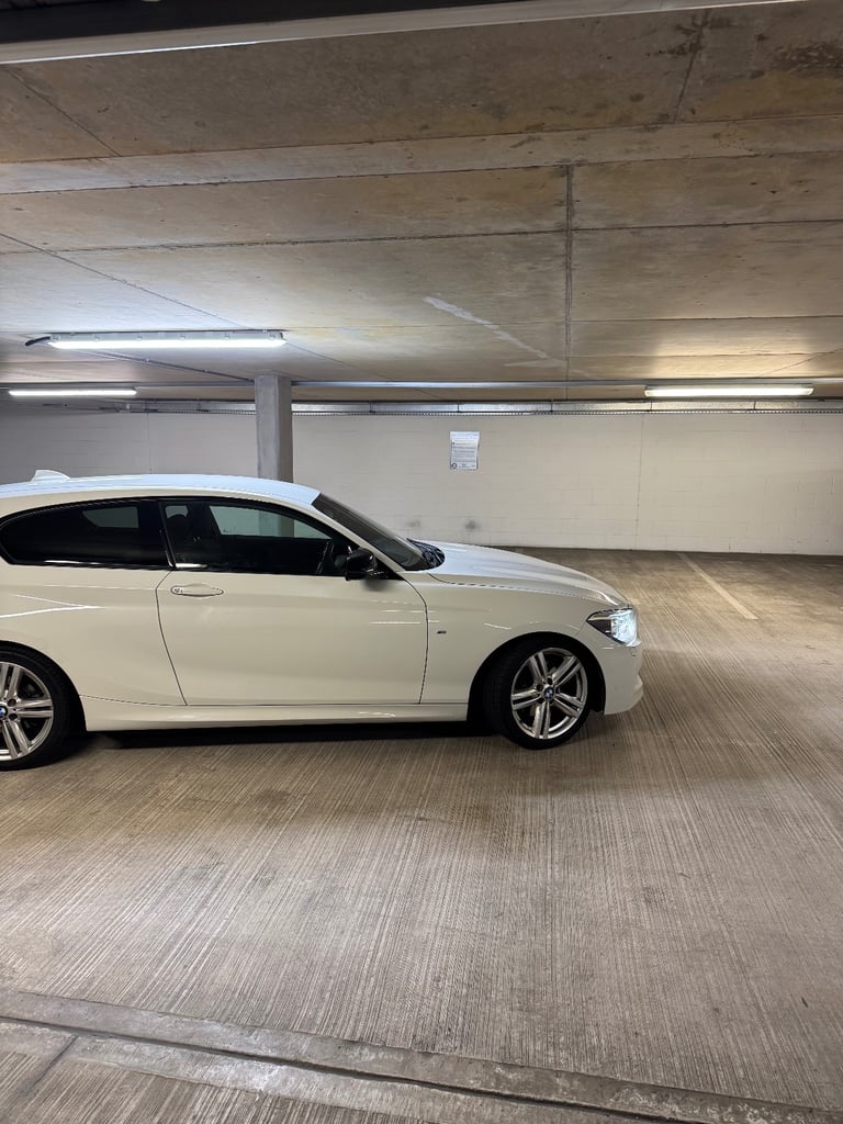 BMW, 1 SERIES, Hatchback, 2014, Manual, 1997 (cc), 3 doors