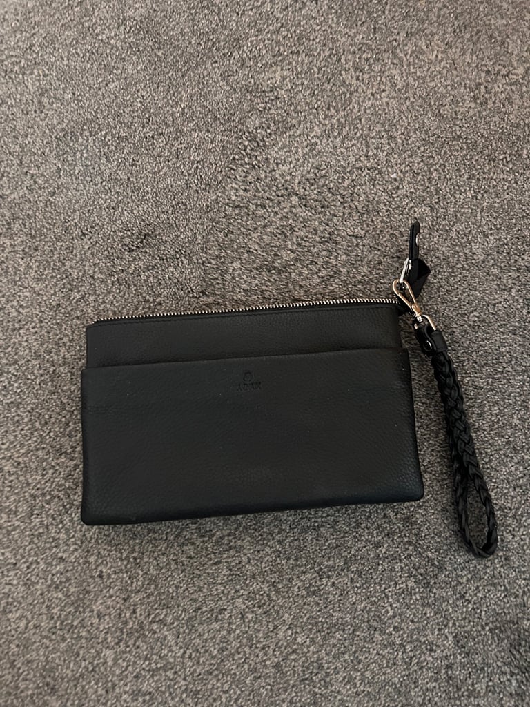 image for Black handbag 