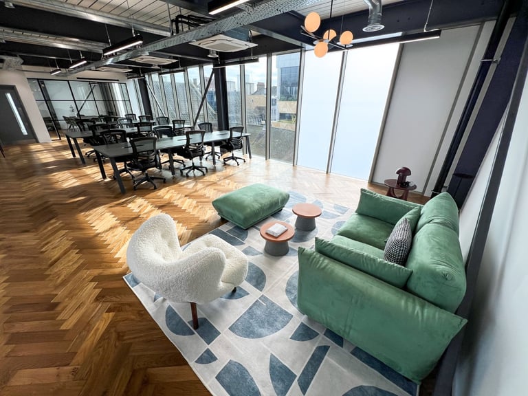 Fully Serviced Contemporary Duplex Office | 3,347 sq ft | Aldgate | 50-83 Desks