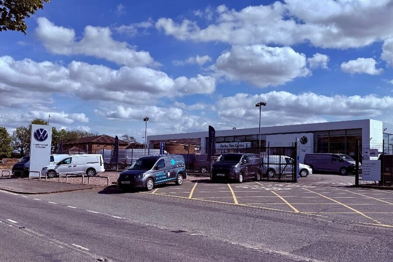  Volkswagen Crafter Panel Van 2.0 Tdi Cr35 Startline Flat Frame Chassis Cab 2dr