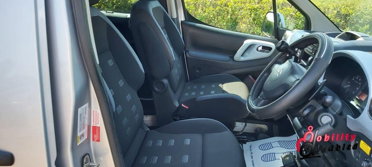 CITROEN BERLINGO 1.6 e-HDi XTR Driver Transfer &amp;/or Up Front Wheelchair Access