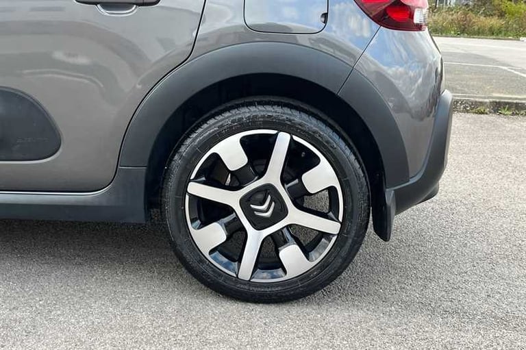 2018 Citroen C3 1.2 PureTech ELLE Hatchback 5dr Petrol Manual Euro 6 (82 ps) Hatchback Petrol Manual