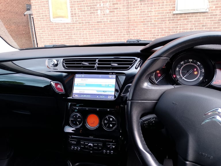 Citroen C3 connexion 1.4 petrol 