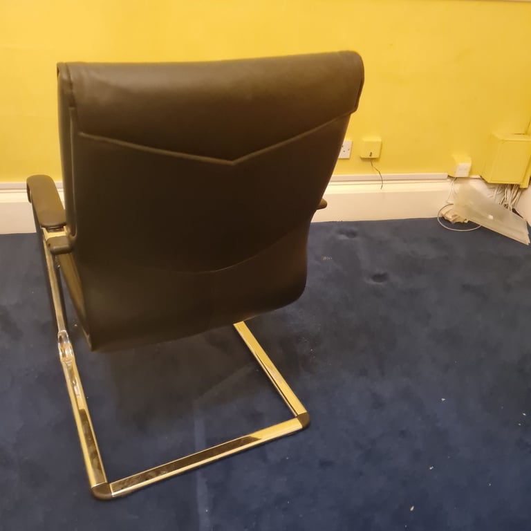 Leather executive office chairs 60 pounds each 