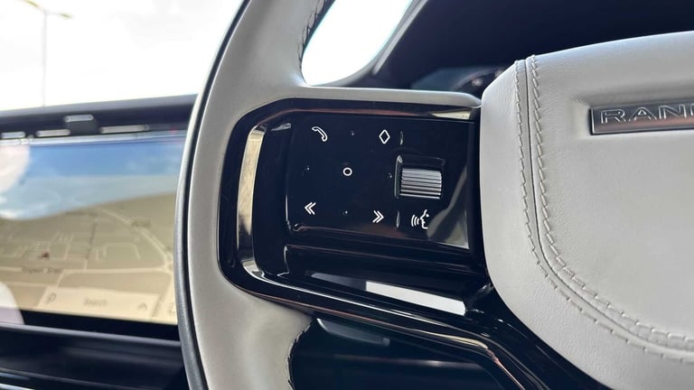  Land Rover Range Rover Sport 3.0 P440e Dynamic SE 5dr Auto SUV Plug-In Hy Automatic