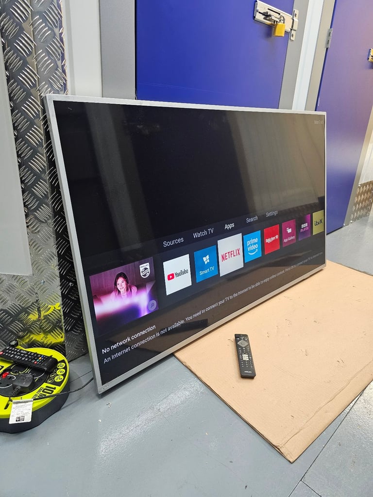 58" PHILIPS 4K ULTRA SMART TV 