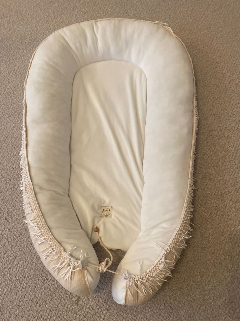 image for Soft cotton nest for boy or girl by Jamiks