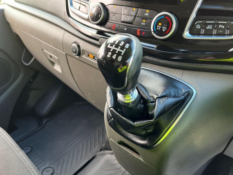 2020 Ford Transit Custom 300L2 Limited Van 2.0l 170ps 6 Speed in Moondust Silver