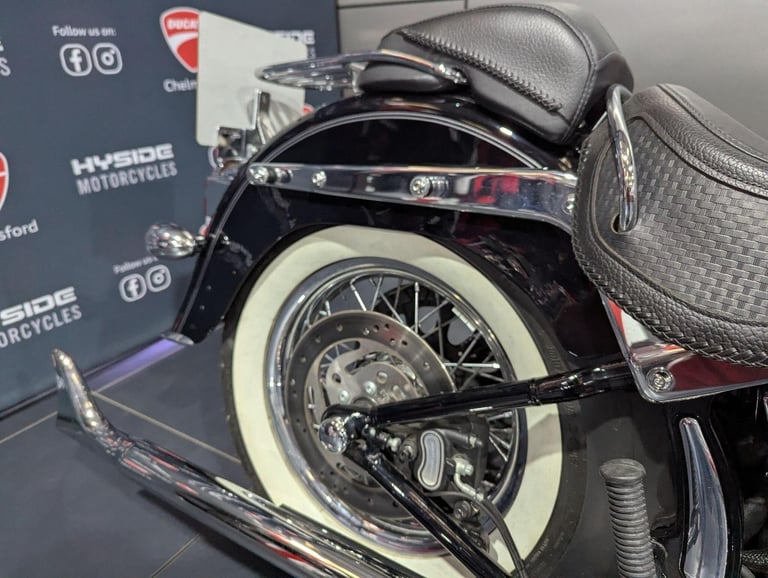 2013 Harley-Davidson Softail 1690 FLSTN Deluxe