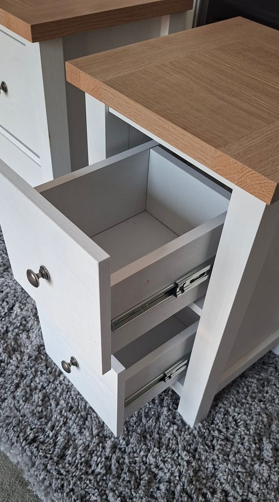 Brand New £250 Next Set Of 2x White Drawers / Bedside Cabinets 
