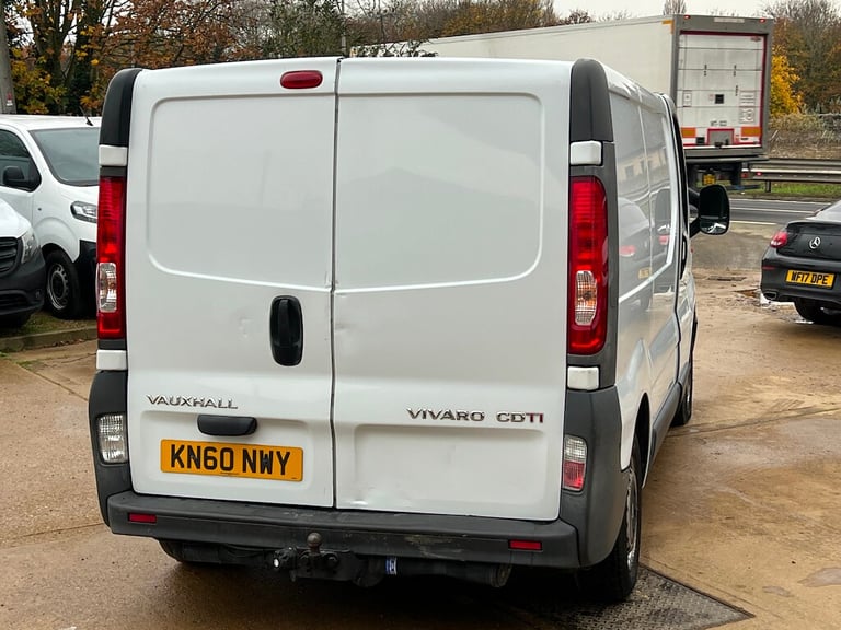 2010 Vauxhall Vivaro 2.0 2700 CDTi Panel Van 4dr Diesel Manual FWD L1 (215 g/km, 113 bhp) Panel V...