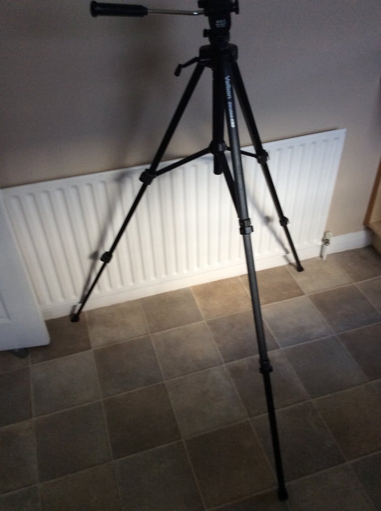 Camera tripod stand