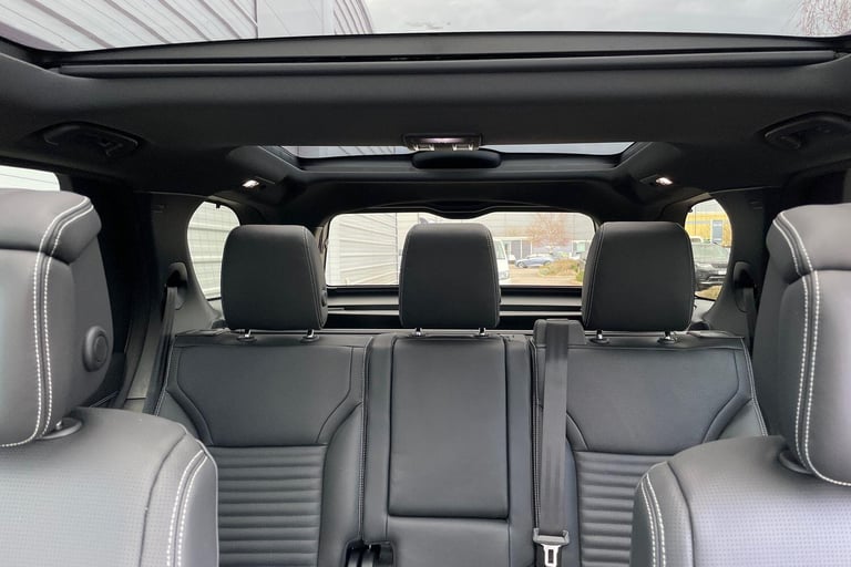 2025 Land Rover Discovery 3.0 D350 MHEV Dynamic HSE SUV 5dr Diesel Auto 4WD Euro 6 (s/s) (350 ps)...