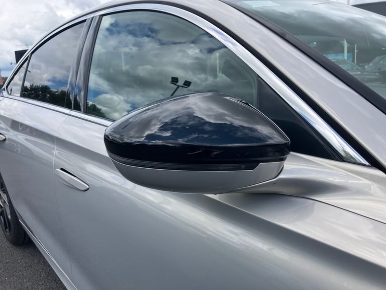 2022 DS Automobiles Ds 9 1.6 PureTech 225 Performance Line + 4dr EAT8 Saloon Petrol Automatic