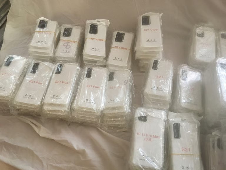 Job Lot Brand New 500 Iphone Cases + Samsung Mobile Phone Cases Different Types 20p each!