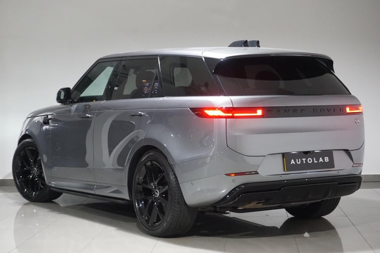 2023 Land Rover Range Rover Sport 3.0 D300 MHEV Dynamic SE SUV 5dr Diesel Auto 4WD Euro 6 (s/s) (...