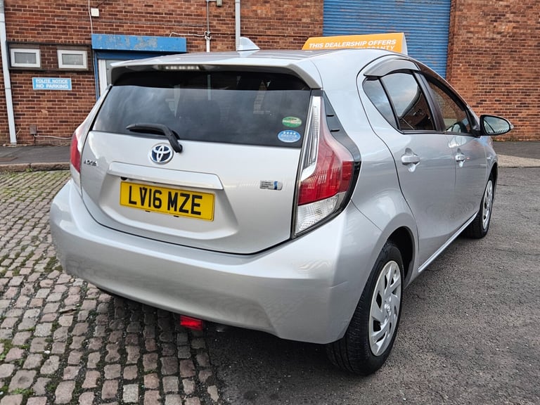 2016 Toyota Aqua 1.5 VVT-I Hybrid Petrol CVT Automatic  Hatchback Hybrid Electric Automatic