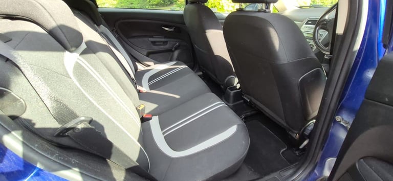 2009 Fiat Grande Punto GP - rare higher spec model - 1 previous owner + Low Miles- 1.4 Petrol Manual