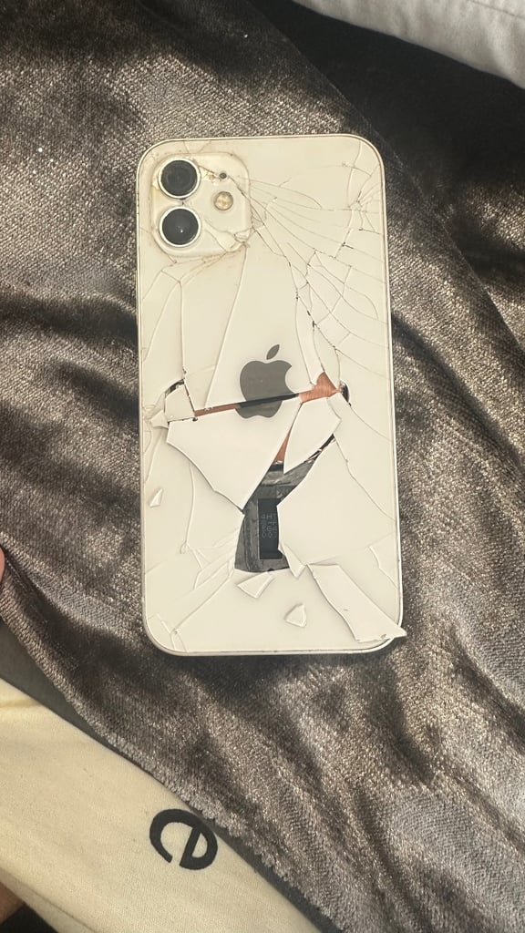 iPhone 12 