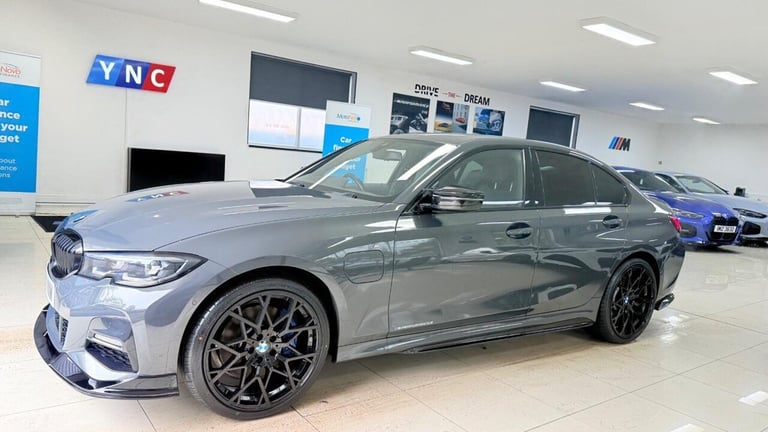 2021 BMW 3 Series 330e xDrive M Sport Pro Edition 4dr Step Auto SALOON PETROL/ELECTRIC Automatic