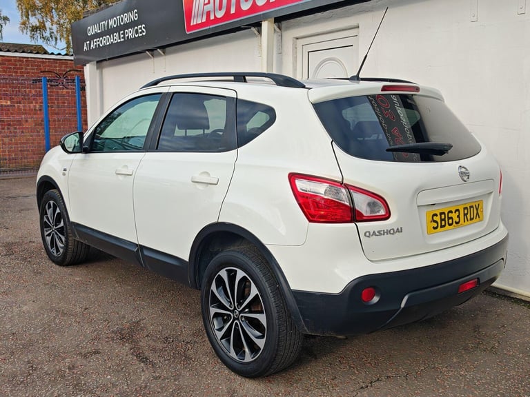 2013 Nissan Qashqai 1.6 [117] 360 5dr HATCHBACK PETROL Manual