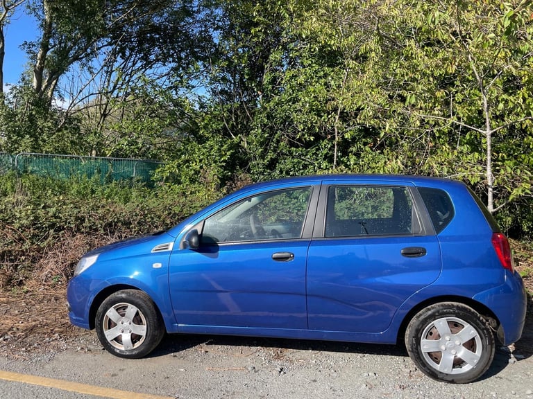 CHEVROLET AVEO 1.2 11 REG BLUE 5 DOOR GENUINE 30249 MOT JUNE 27TH 2026 TAX £165 LOW INSURANCE 50+MPG