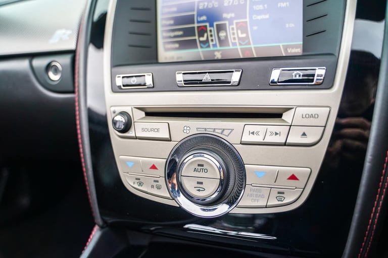 2011 Jaguar XKR 5.0 V8 Auto Euro 5 2dr CONVERTIBLE Petrol Automatic