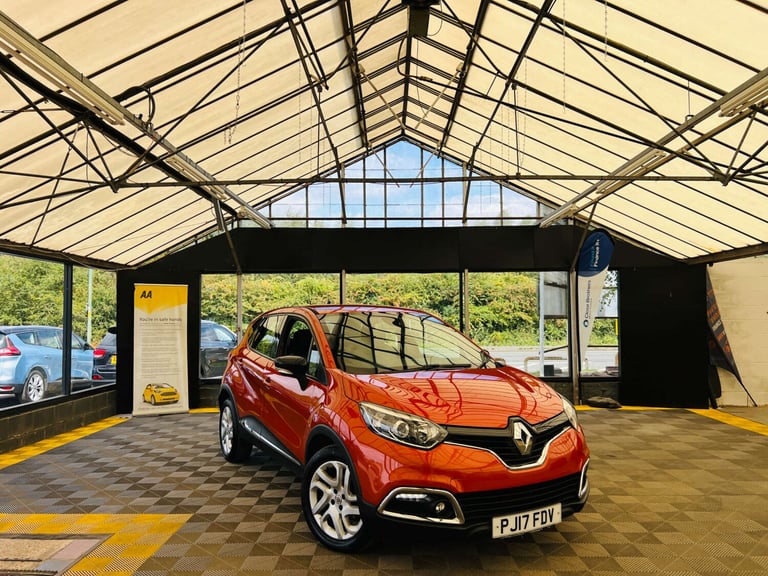image for 2017 Renault Captur 1.5 Captur Dynamique Nav dCi 5dr SUV Diesel Manual