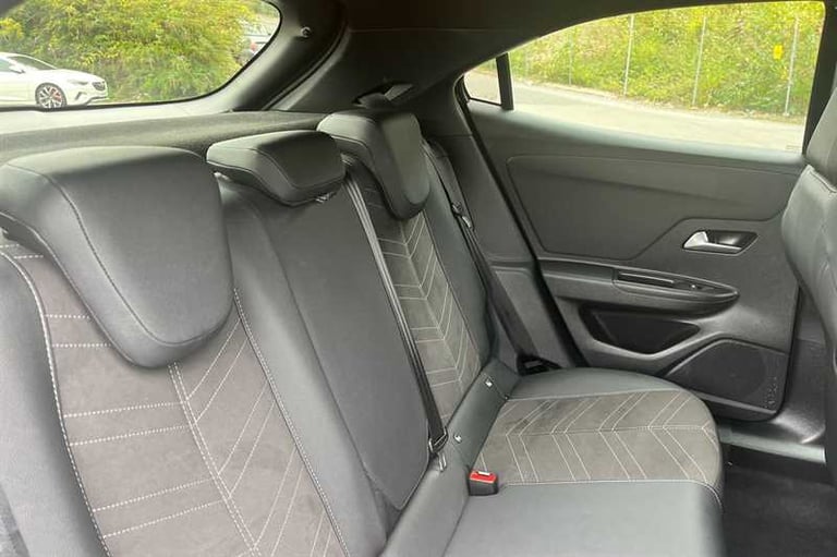 2023 Vauxhall Mokka 1.2i Turbo (136 PS) Ultimate 5 Door Petrol SUV *** 1 Owner / Full Vauxhall SU...
