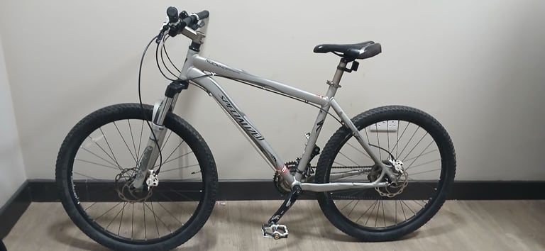 Men's Rockhopper sport Specialized bike