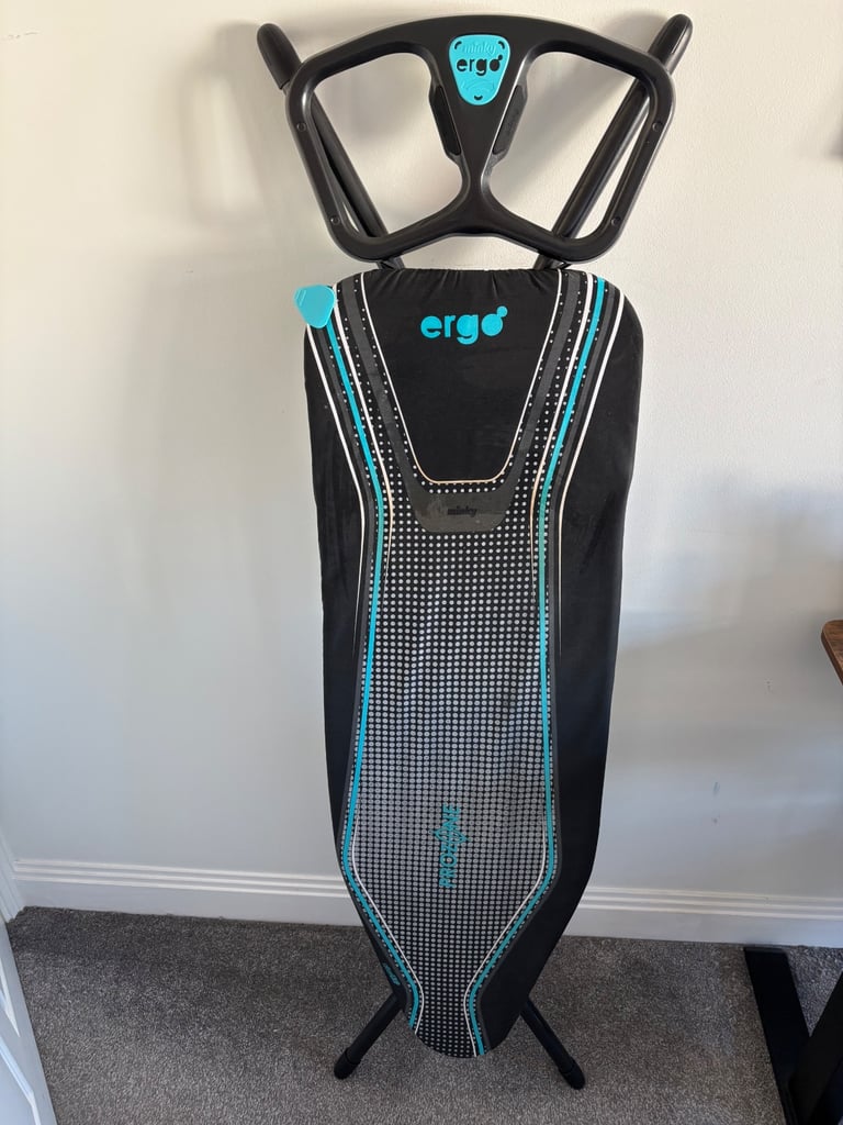 Minky 122 x 38cm Ergo Prozone Ironing Board 