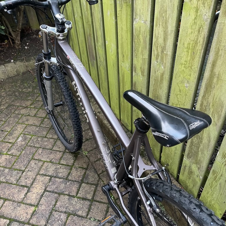 B’Twin Rockrider 5.1
