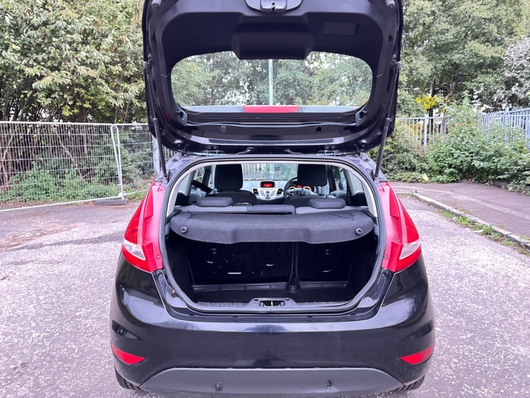 Ford, FIESTA, Hatchback, 2009, Manual, 1242 (cc), 3 doors