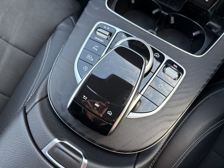 2019 Mercedes-Benz E Class E400d 4Matic AMG Line Premium 4dr 9G-Tronic SALOON DIESEL Automatic