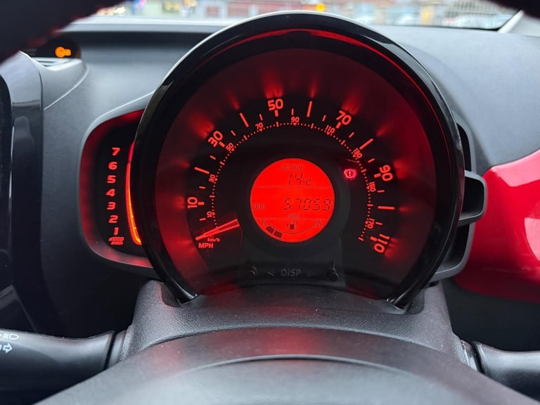 2015 Toyota AYGO 1.0 VVT-i x-pression Euro 5 3dr Euro 5 HATCHBACK Petrol Manual