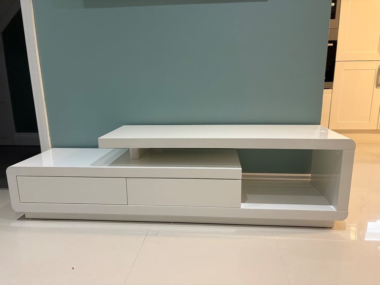 White Gloss TV Unit