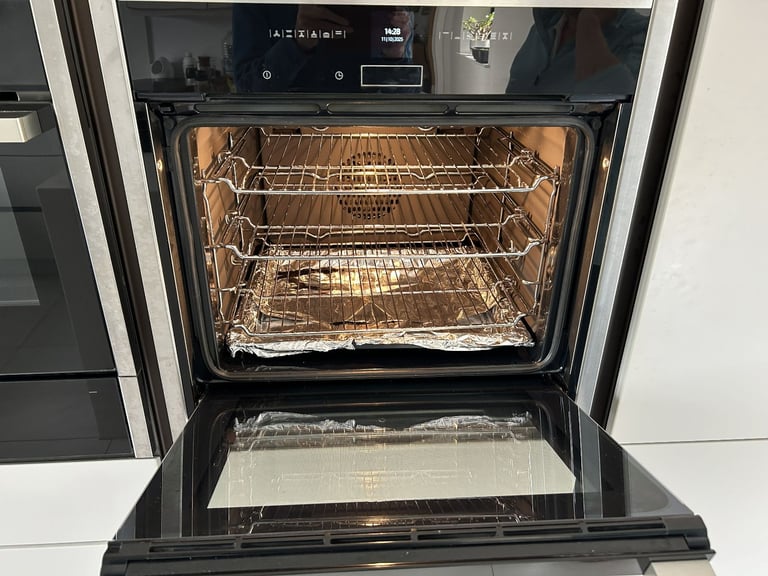 NEFF Oven SOLD