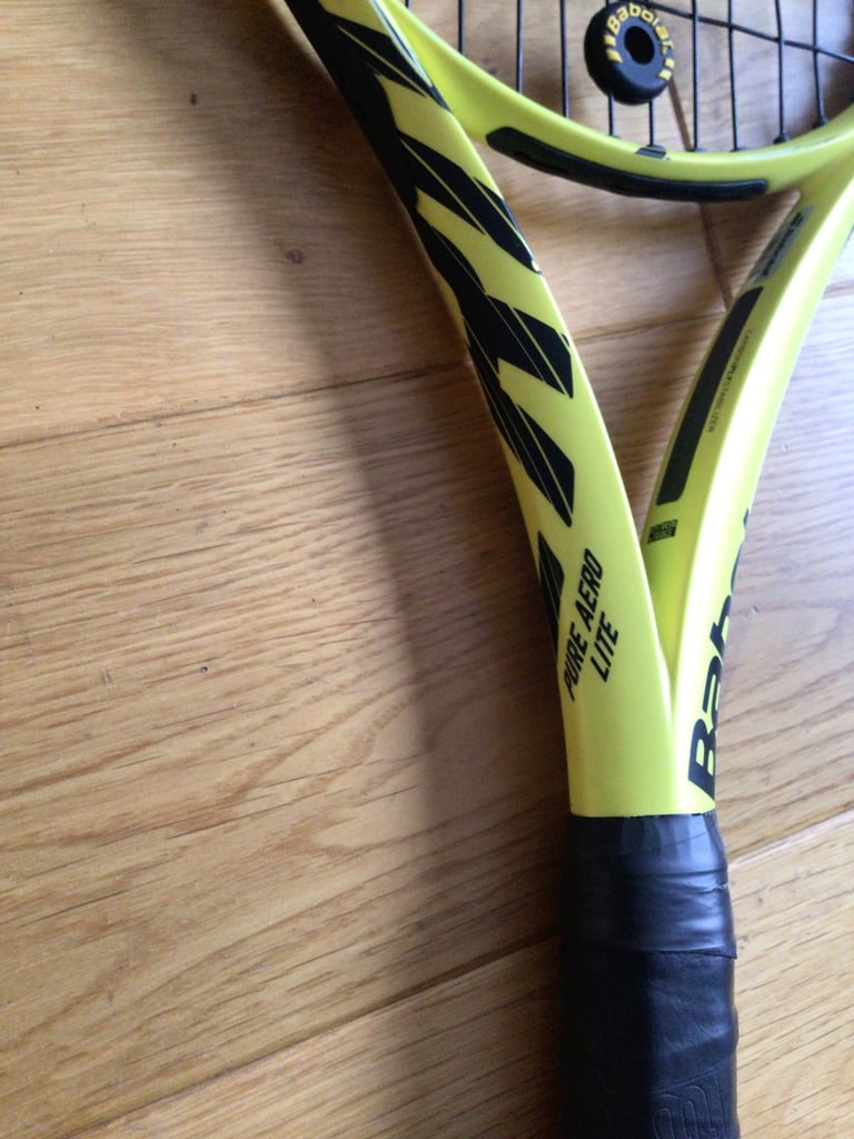 Babolat Pure Aero Lite Tennis Racket. Grip 2. Excellent Condition 