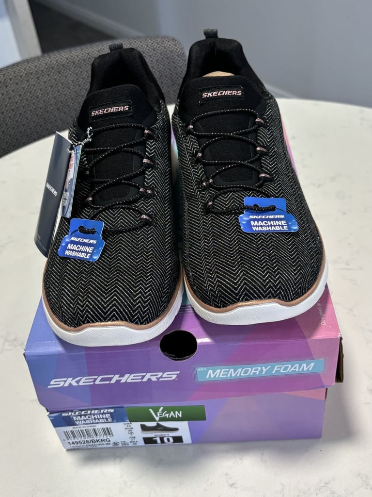 Skechers Summits Dazzling Me womens - Black/Rose Gold size 7 UK BRAND NEW
