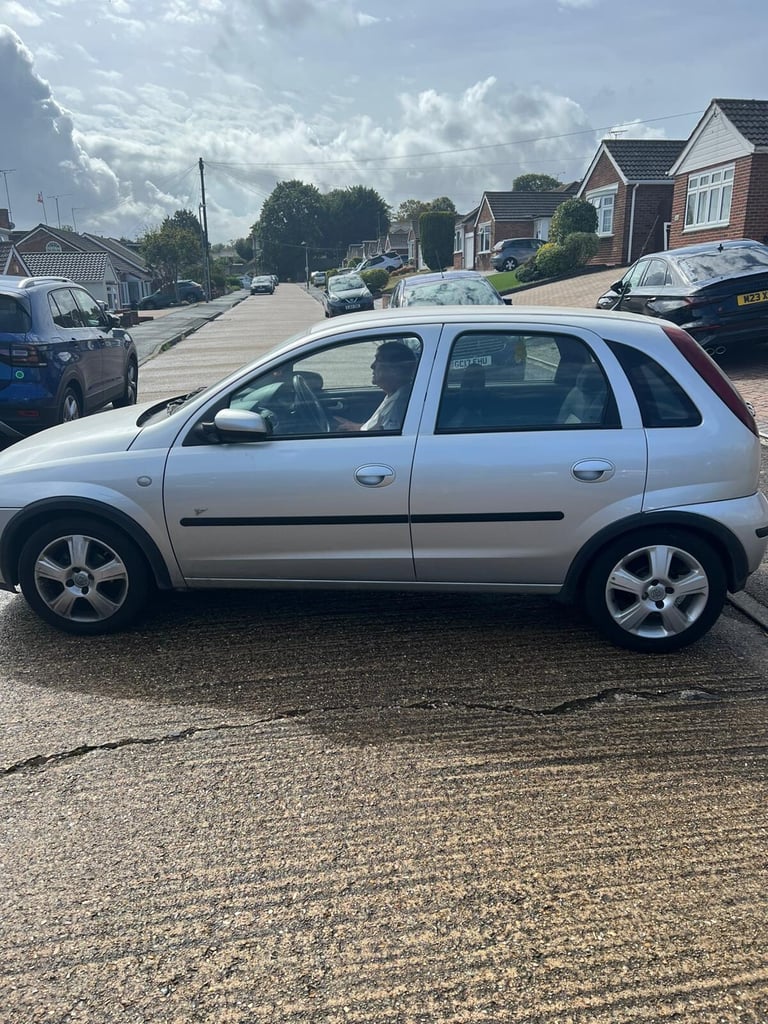 image for 2004 Vauxhall Corsa 1.2 16v Elite